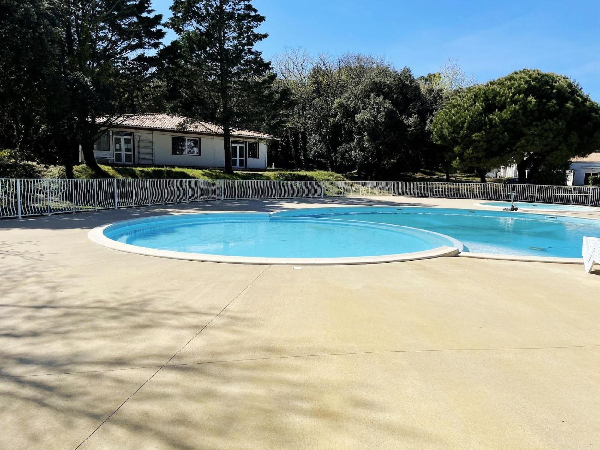 Les Hameaux Des Sables Vignie Saint Georges D Ol Ron Holiday Home Not Detached Exterior foto